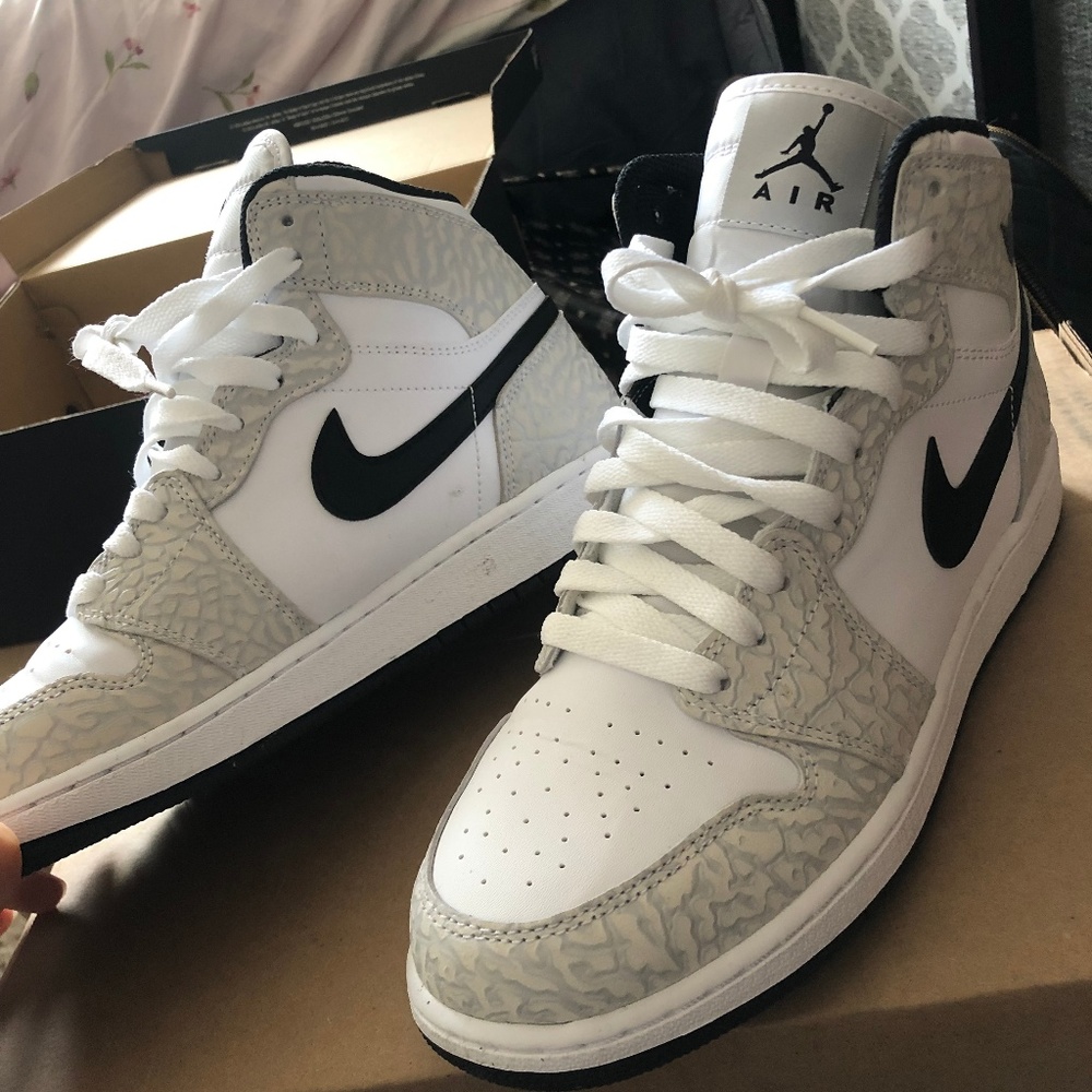 NIKE Jordan 1 shoes